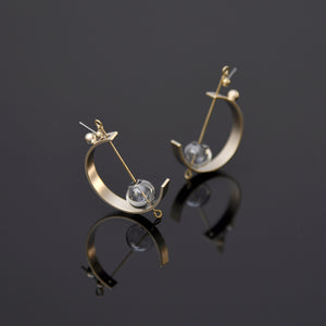 
                  
                    Lunette Earrings
                  
                